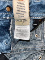 Miss Me Bootcut jeans